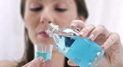 Rajin-Rajinlah Menggunakan Mouthwash ( Bisa Bikin Kanker Mulut)