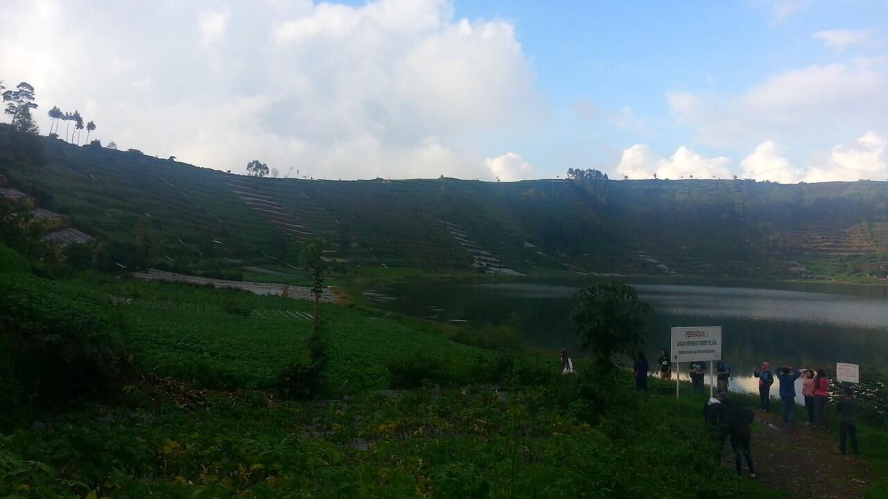 Menikmati Alam Dieng Ala Backpacker