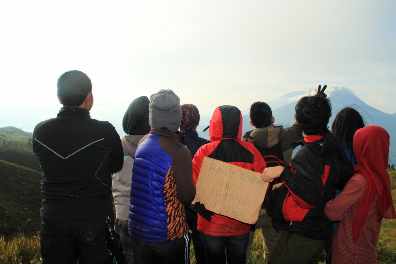 Menikmati Alam Dieng Ala Backpacker