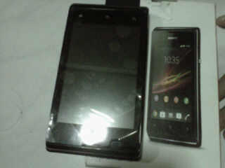 DIJUALL Hot Itemmm,, SONY EXPERIA E *kondisi BARU*