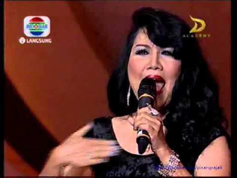 Persaingan Indonesian Idol 2014 VS Dangdut Academy Indosiar 