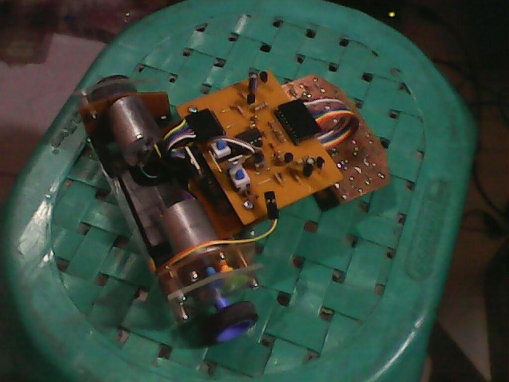 Line Follower Analog 8 Sensor ala ZRF electronics