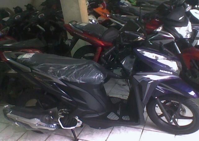 Honda Vario Techno 125 CBS ISS 2014 Baru ( Promo Kredit )