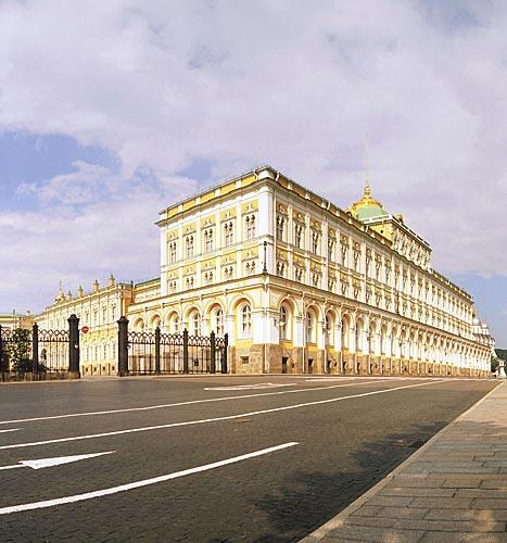 &#91;Share+Pic&#93; Berbagai Istana Kepresidenan/Kerajaan Negara-negara di dunia
