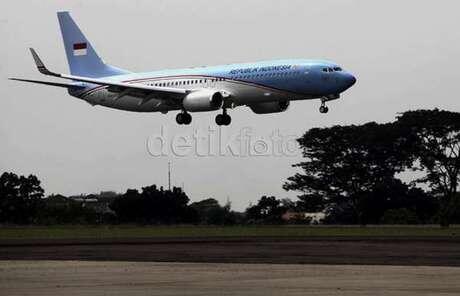 Membandingkan Pesawat 'Garuda' RI-1 dan 'Air Force One' AS