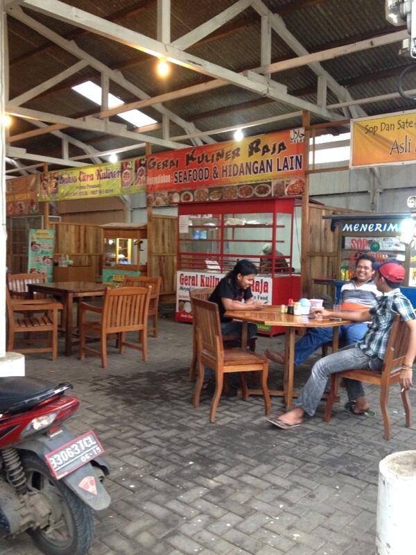 Yang mau berdagang kuliner, bisa gabung sama food court saya