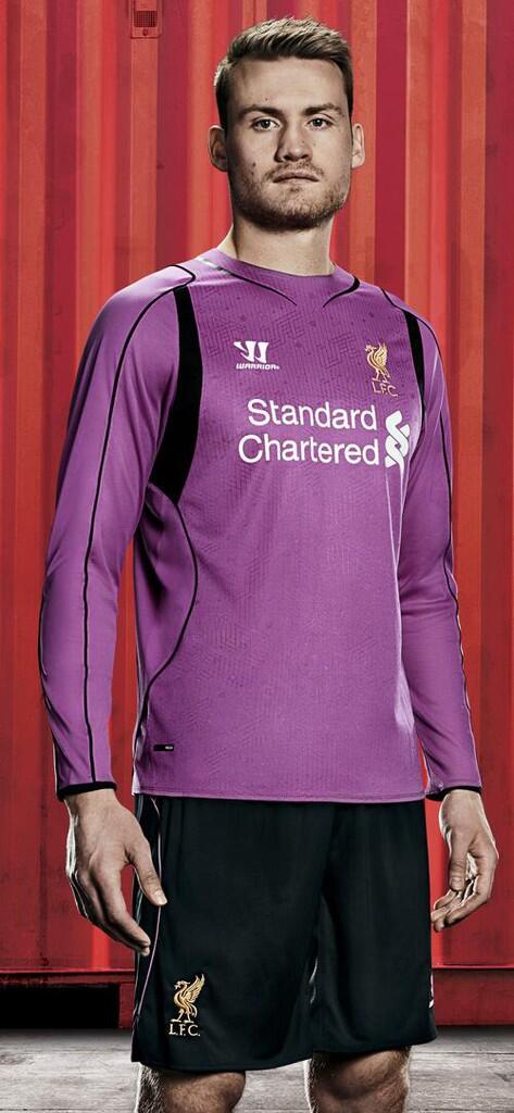Ini gan, Liverpool New Home Kit 2014-2015