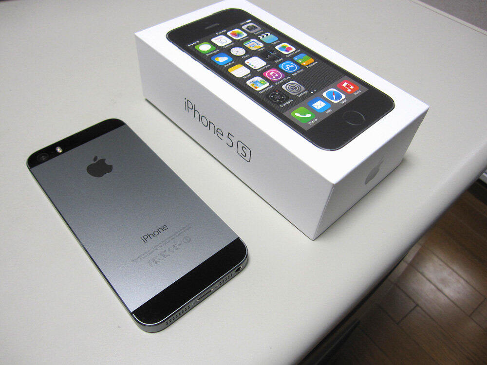 Iphone 5 Hitam 16GB