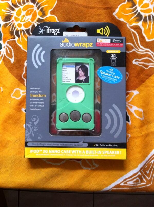 Softcase with speaker for ipod nano 3rd gen, & ifm for ipod bandung