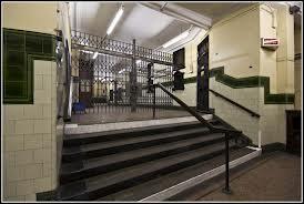 10 Stasiun Horor di Dunia