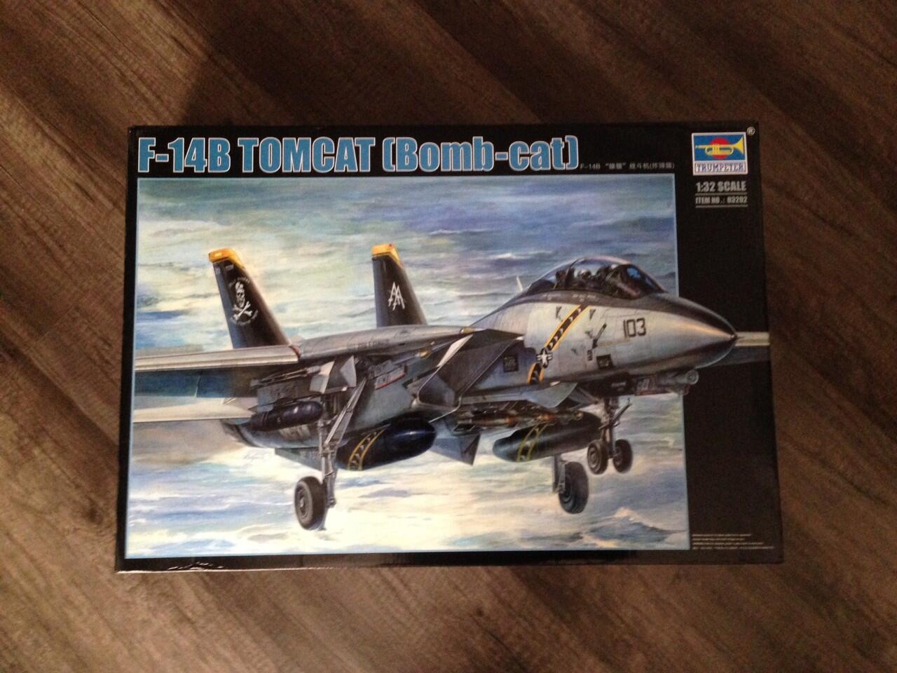 WTS Trumpeter F-14B Tomcat 1/32 Trumpeter