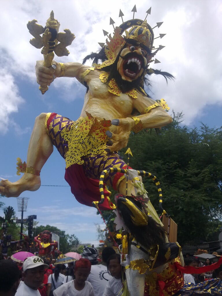 Foto ogoh-ogoh (kerennn bgt gan)