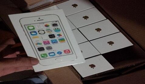 Samsung Note 3 RP.1,800,000, Apple iPhone 5s 16gb Rp.2,200,000, Sony Z2 Rp.1,700,000,