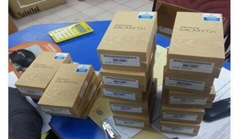 Samsung Note 3 RP.1,800,000, Apple iPhone 5s 16gb Rp.2,200,000, Sony Z2 Rp.1,700,000,