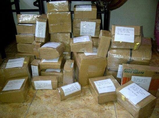 Samsung Note 3 RP.1,800,000, Apple iPhone 5s 16gb Rp.2,200,000, Sony Z2 Rp.1,700,000,