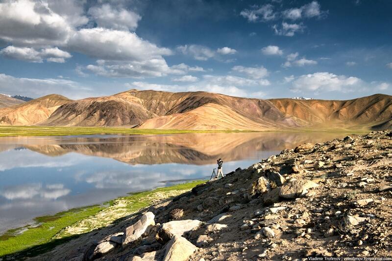 Indahnya Pemandangan sekitar Pamir Mountains gan