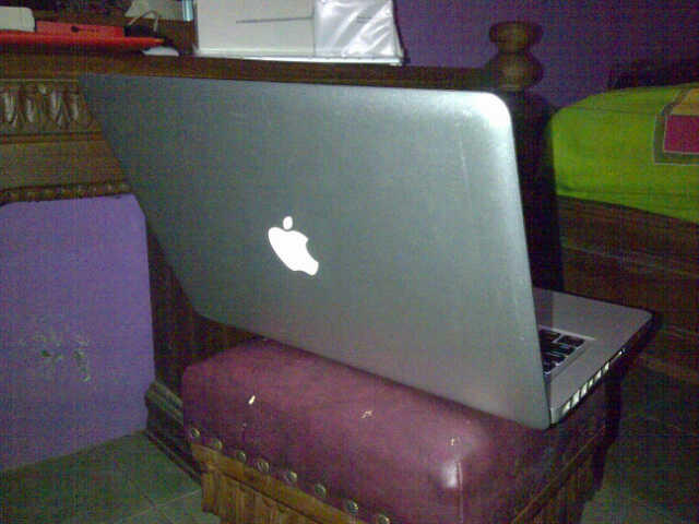 laptop apple macbook pro bonus keyboard & mouse wireless