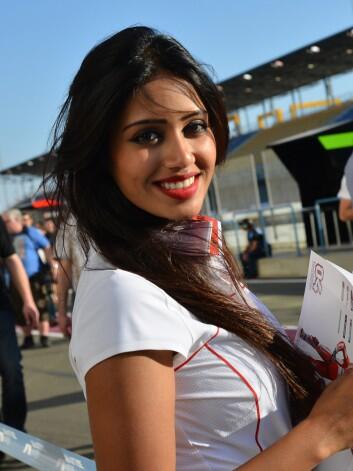 Kumpulan foto paddock girl MotoGP 2013