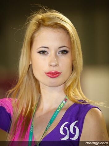 Kumpulan foto paddock girl MotoGP 2013