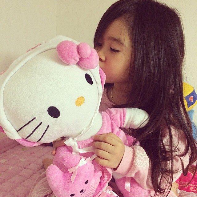 Breanna Youn ( Anak kecil yang imut, bikin gemes dan berbakat )