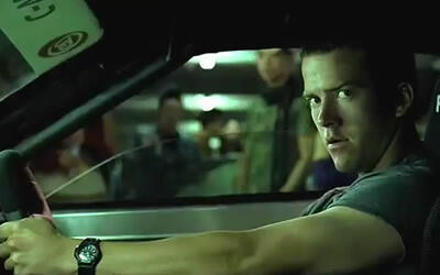 Mau naik mobil harus jadi kaya gini toss!!!