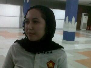 Caleg wanita Gerindra di Solo cakar pengurus partai sendiri