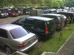 PERBEDAAN KULIAH SEBELUM 2003 DAN SETELAH 2003,,