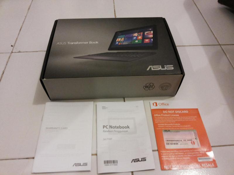 ASUS Transformer T100, Windows 8.1, 32 GB, RAM 2 GB -Surabaya-