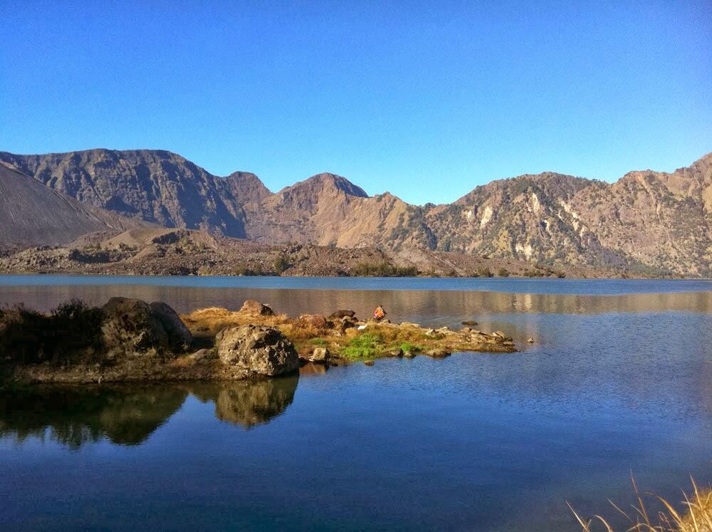 Gunung Rinjani: Menyingkap Panorama Alam Rumah dari Dewi Anjani &#91;PIC&#93;