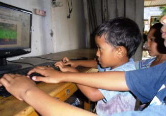 &quot;Bocah Warnet&quot;, Kecanduan Game,Dan Bagaimana Kita Harus Menyikapinya?