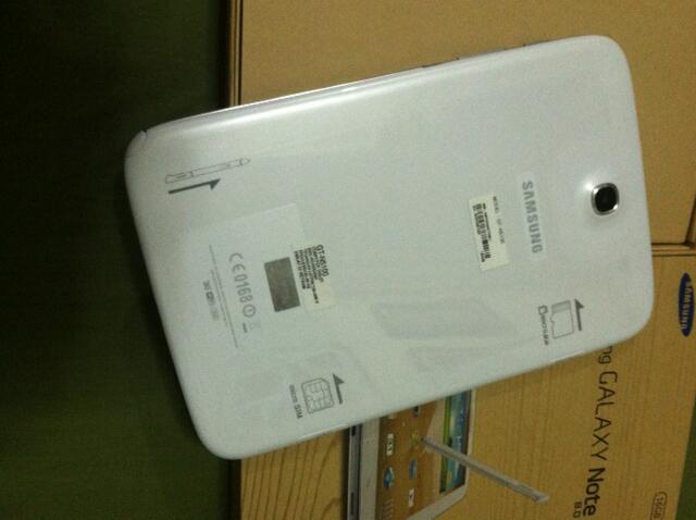 Samsung Galaxy Note 8.0 16GB White, Masih Baru