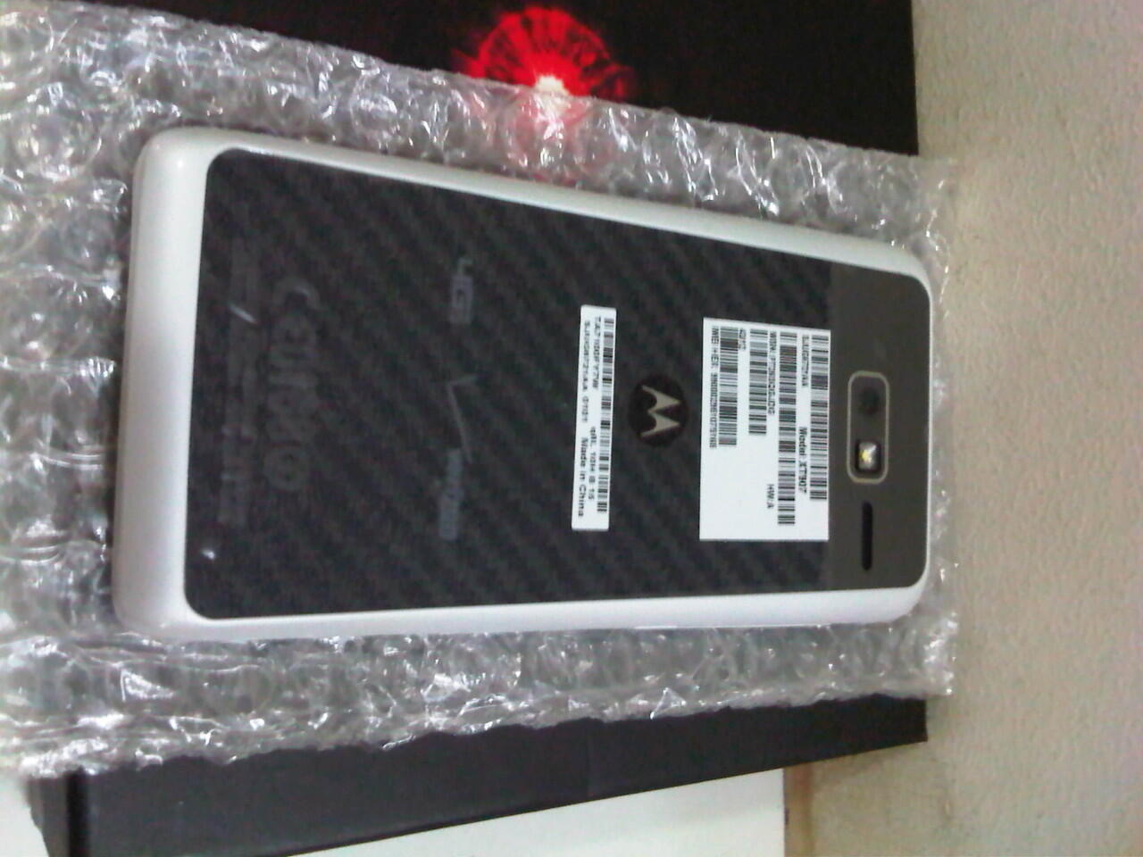 Android Motorola MOTO RAZR M XT907 VERIZON ExUs Gsm-Cdma ruim Mulus ajib Fullset