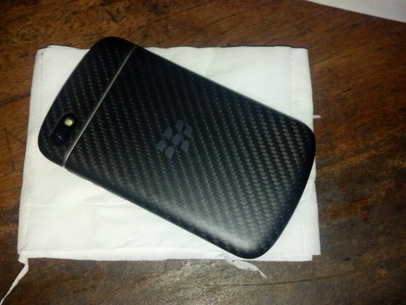 Blackerry Q10 Black 99% Mulus Fullset Garansi Panjang Semarang