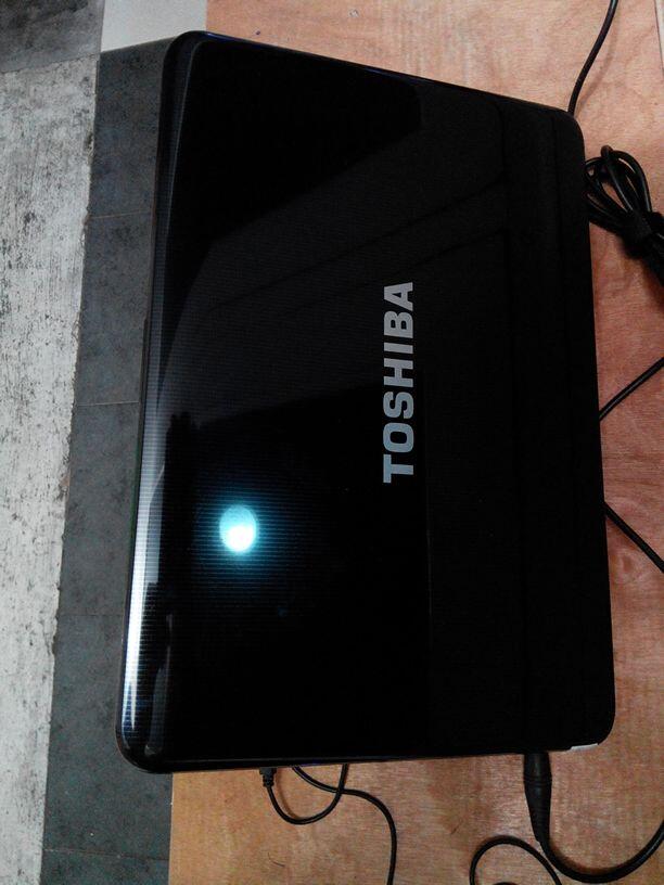 TOSHIBA satellite L840 series