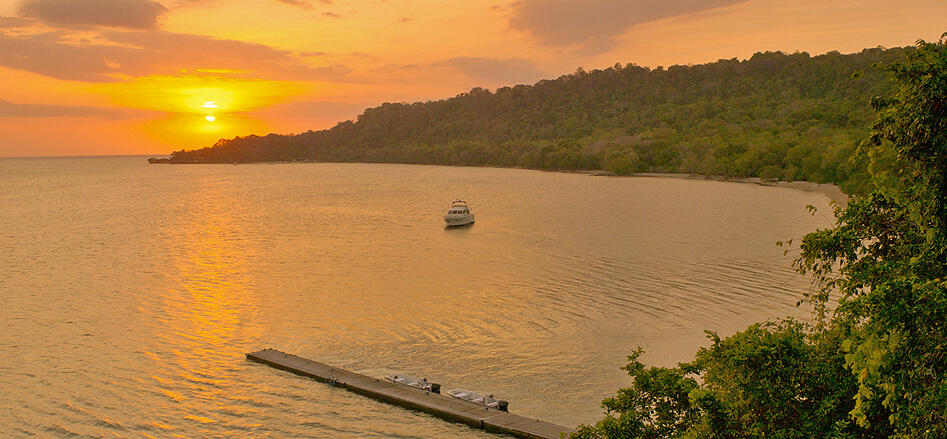 Pulau Moyo, Tempat Yang Indah Untuk Bulan Madu