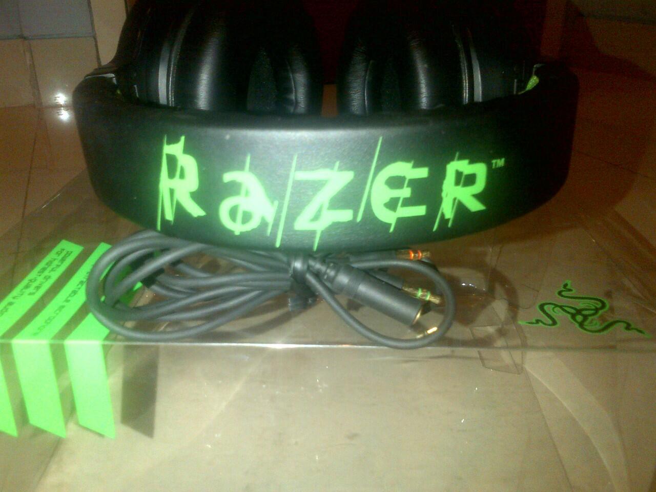 Jual PSP 3006 PB, Headset Razor Kraken Pro dan Kana Dota 2 mouse. Barang second.