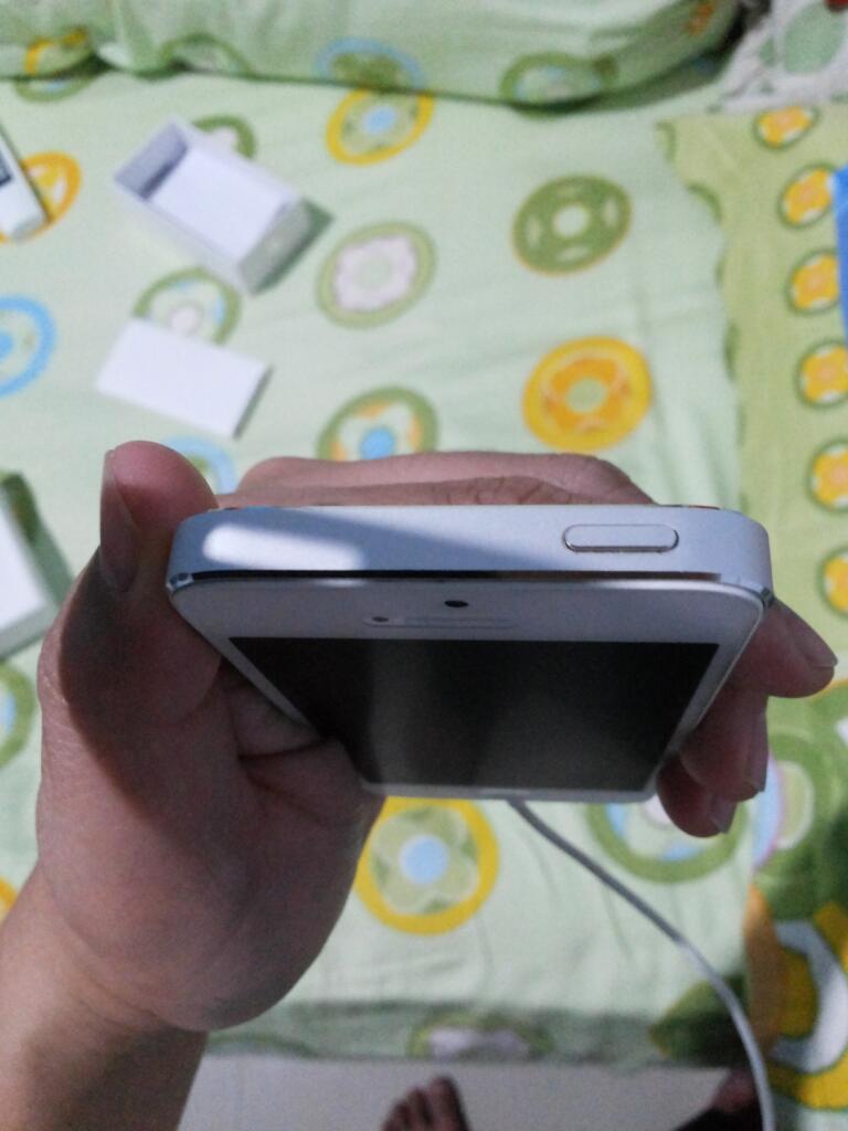 Jual Iphone 5 White Eks Garansi SES