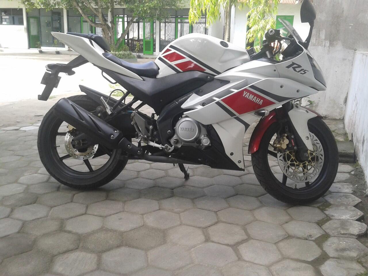 Terjual Vixion modif R15 V2  KASKUS