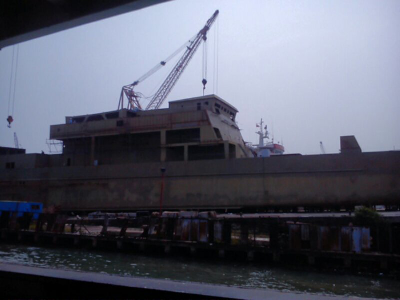 LST 117 METER TNI AL DALAM PEMBANGUNAN