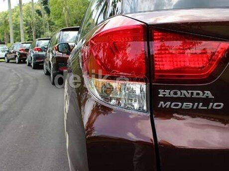 20 Mobil Terlaris Bulan Maret