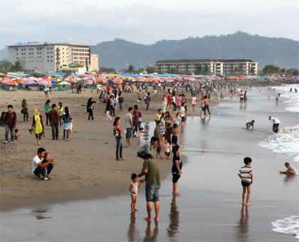 Wisata Sumatra Barat yang mesti Agan kunjungi (serta tips2 mnurut ane gan)
