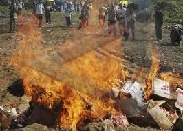 Mengkonsumsi obat dengan bijaksana untuk kurangi sampah berbahaya