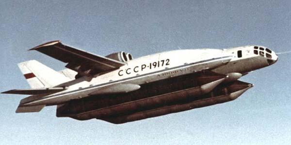 Pesawat-pesawat aneh dari masa ke masa 