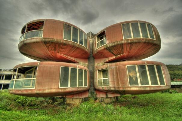 {- PART 1 -} <-> Galeri Foto Arsitektur Gedung Teraneh & Terunik di Dunia
