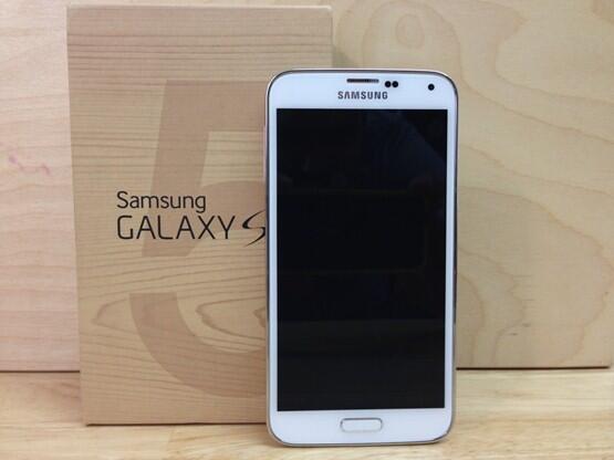 APPLE IPHONE 5S /5 &amp; SAMSUNG S4 ZOOM 100% ASLI ORIGINAL + BARU &amp; TRSEGEL HRGA PROMOO