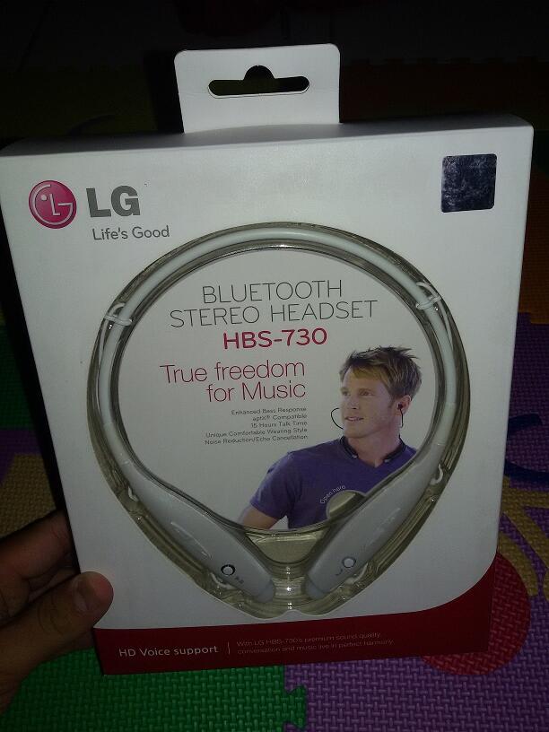 Jual Murah LG Bluetooth Stereo Headset HBS-730 Baru hanya Rp 425,000
