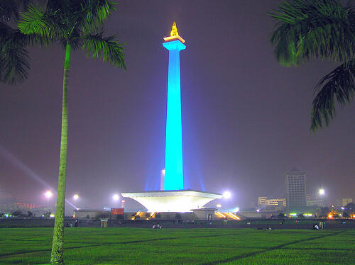 Fakta Unik :Orang Yang Menyumbang Emas Tugu Monas