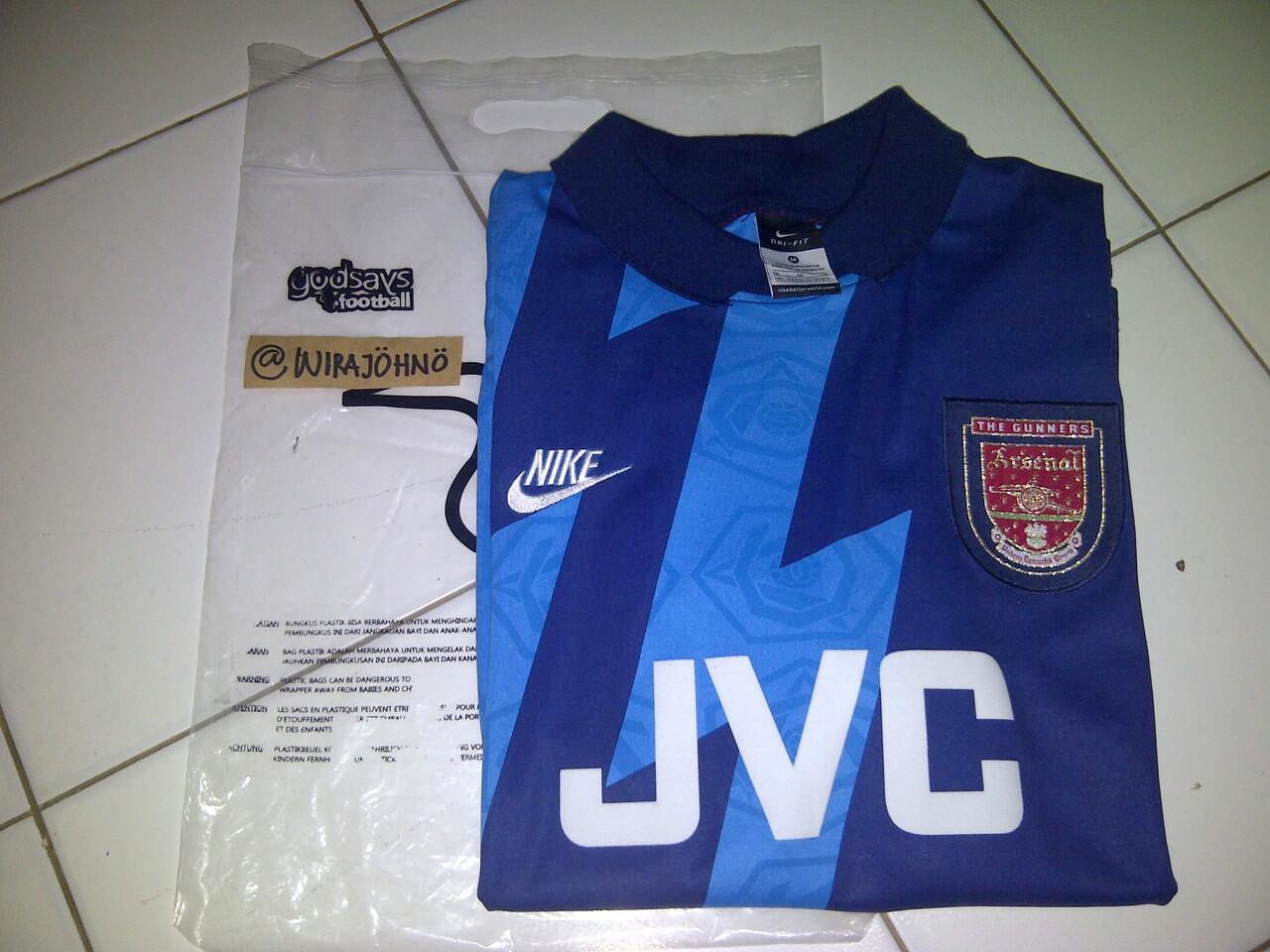 Pensiun!! WTS Arsenal Jersey All Retro KOLPRI..