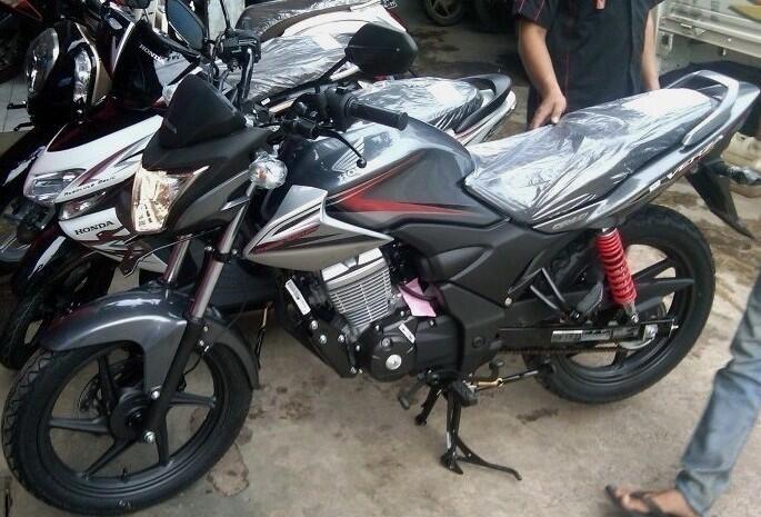 DELER RESMI MOTOR HONDA DP RINGGAN { DEPOK ,jakarta,bekasi,tangerang)