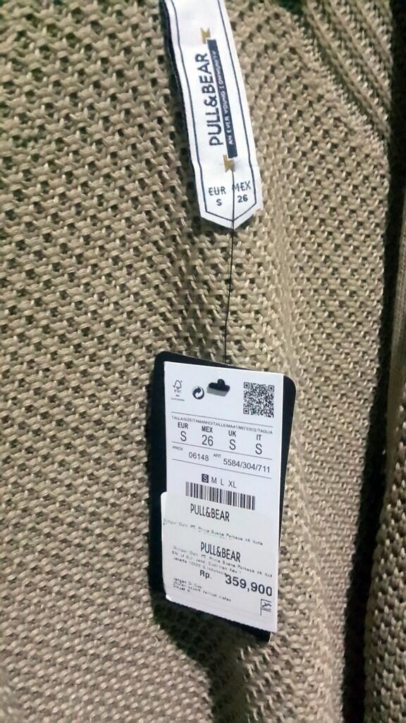 WTS Cardigan Pull And Bear BNWT